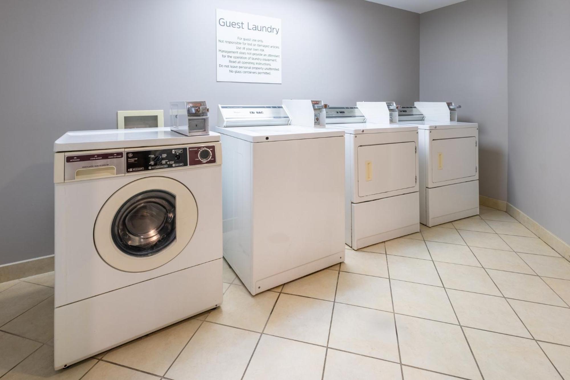 Holiday Inn Express Hotel & Suites Jackson - Flowood By Ihg Buitenkant foto