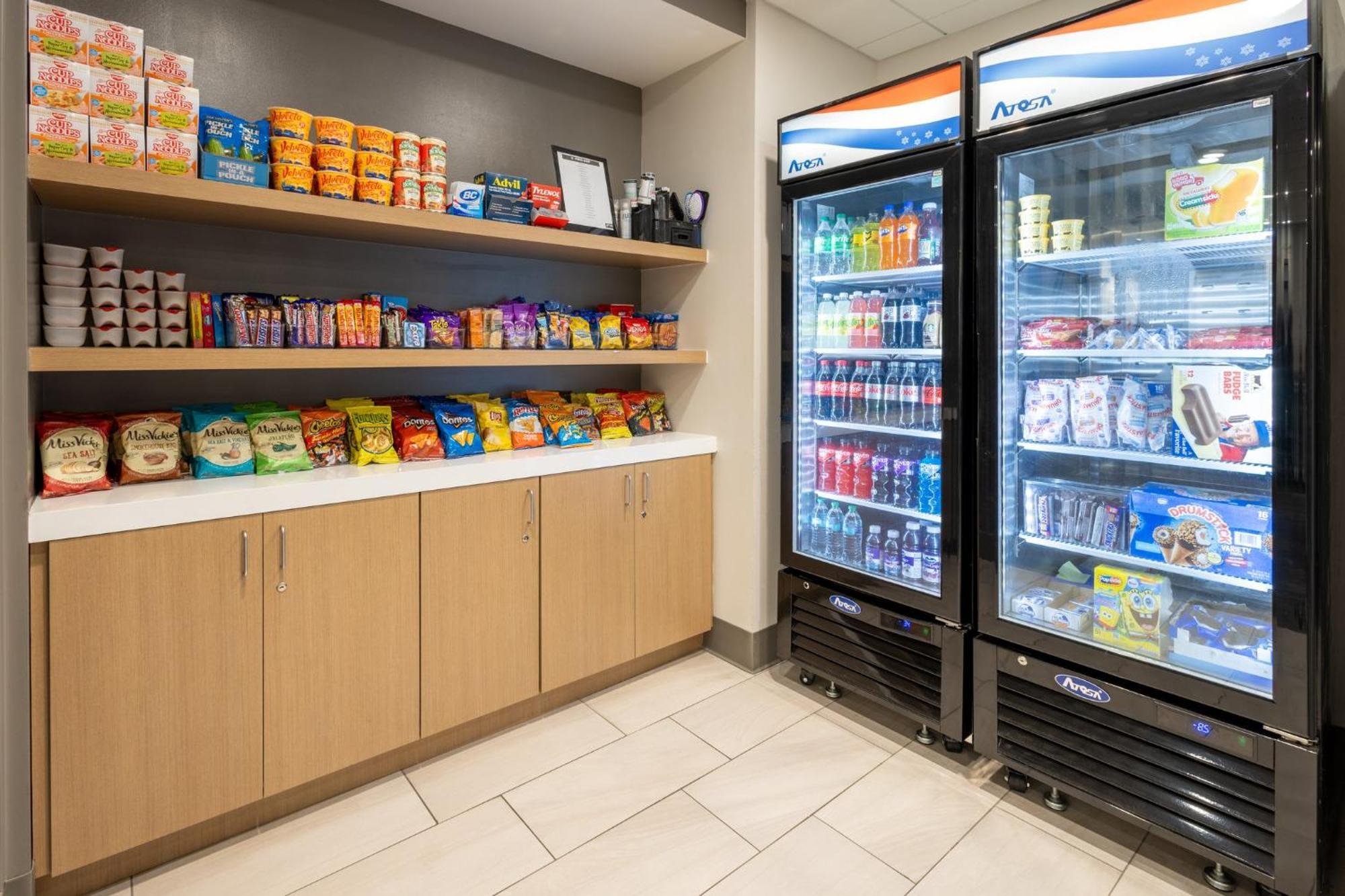 Holiday Inn Express Hotel & Suites Jackson - Flowood By Ihg Buitenkant foto